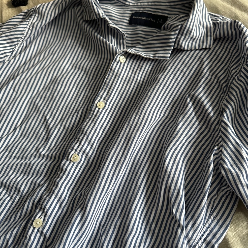 Abercrombie & Fitch short sleeved button up